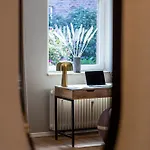 Have-a-nice-stay - Nahe Bahnhof - 20 Minuten Nach Hamburg *